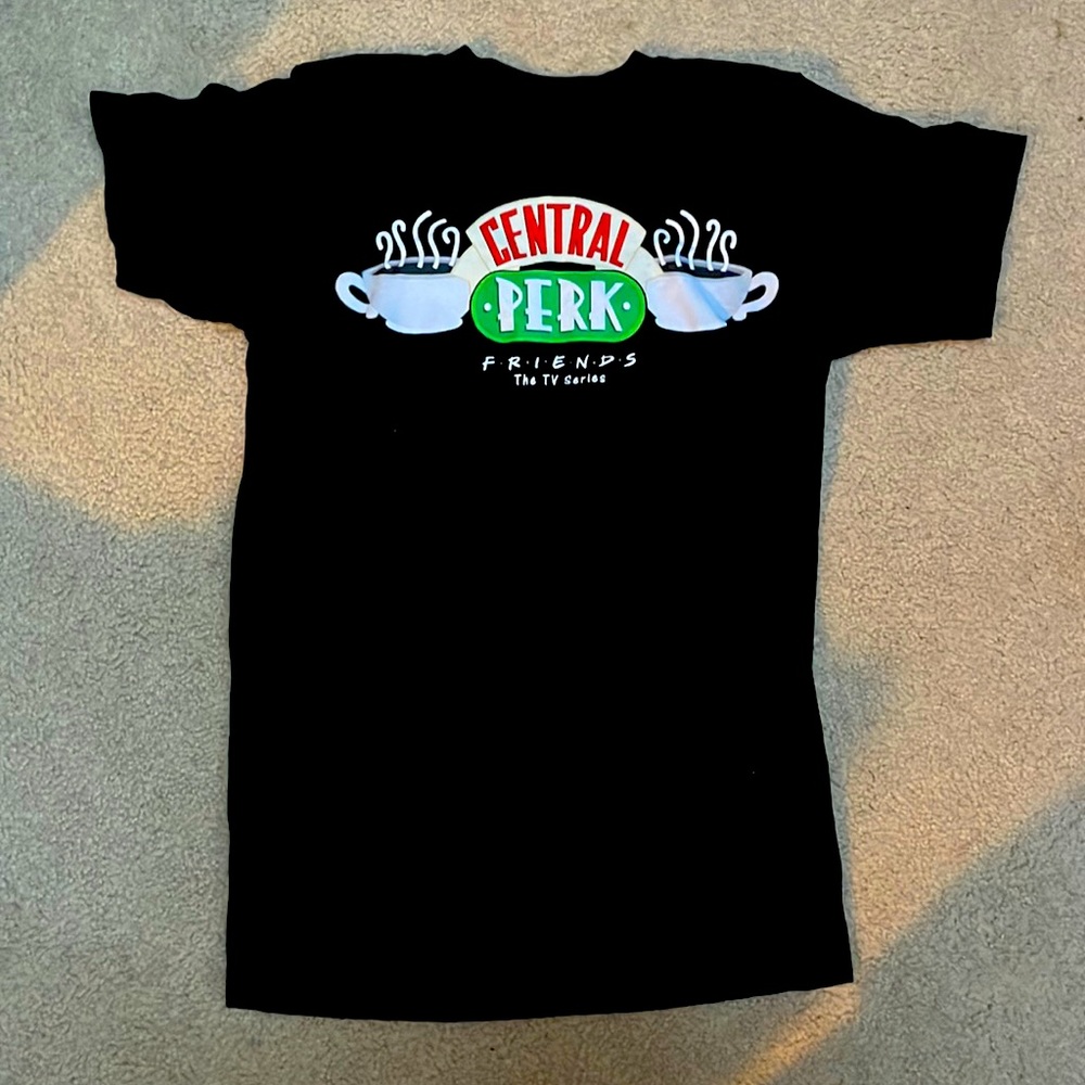 Small, FRIENDS “Central Perk” Tshirt